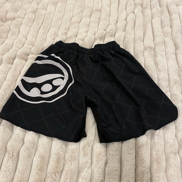 Shoyoroll Winter 15 Shorts • Black • Size Medium (M) • USED - Picture 2 of 3